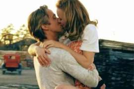 《天蝎女分手后，内心挣扎：是放手还是挽回？揭秘天蝎座的情感抉择》